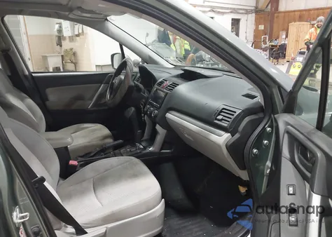 2015 Subaru Forester 2.5I Premium из США, поврежденный, VIN JF2SJADC1FH480061